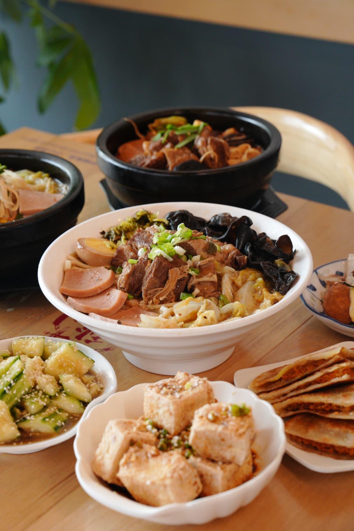 Social Content and Poster Campaign Development for a Crossing-the-Bridge Rice Noodle Brand