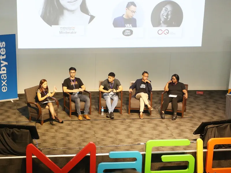 Aaron Lim on a five person panel at the Exabytes Internet Marketing Summit 2017